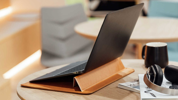 Moshi Muse 3-i-1 Slim - sleeve, brown, 13&quot;