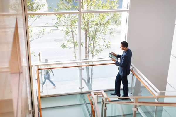 HP 13.3&quot; EliteBook x360 1030 G2, 256GB, Win 10 Pro - Notebook, Silver