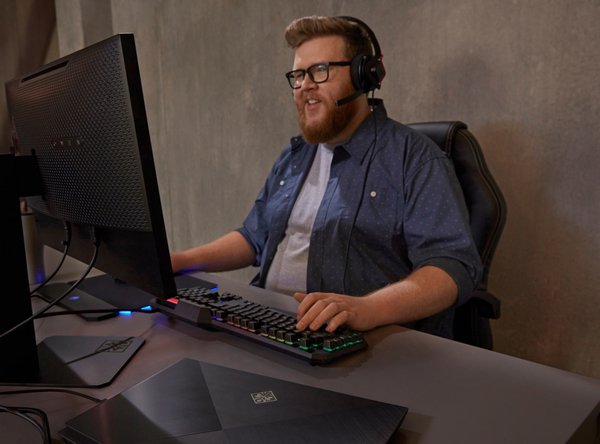 HP 15.6" Omen, 12 GB / 1128 GB HDD+SSD, GTX 1050 2GB, Win 10 Home - gaming notebook, Charcoal