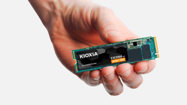 KIOXIA EXCERIA G2 2 TB M.2 NVMe SSD