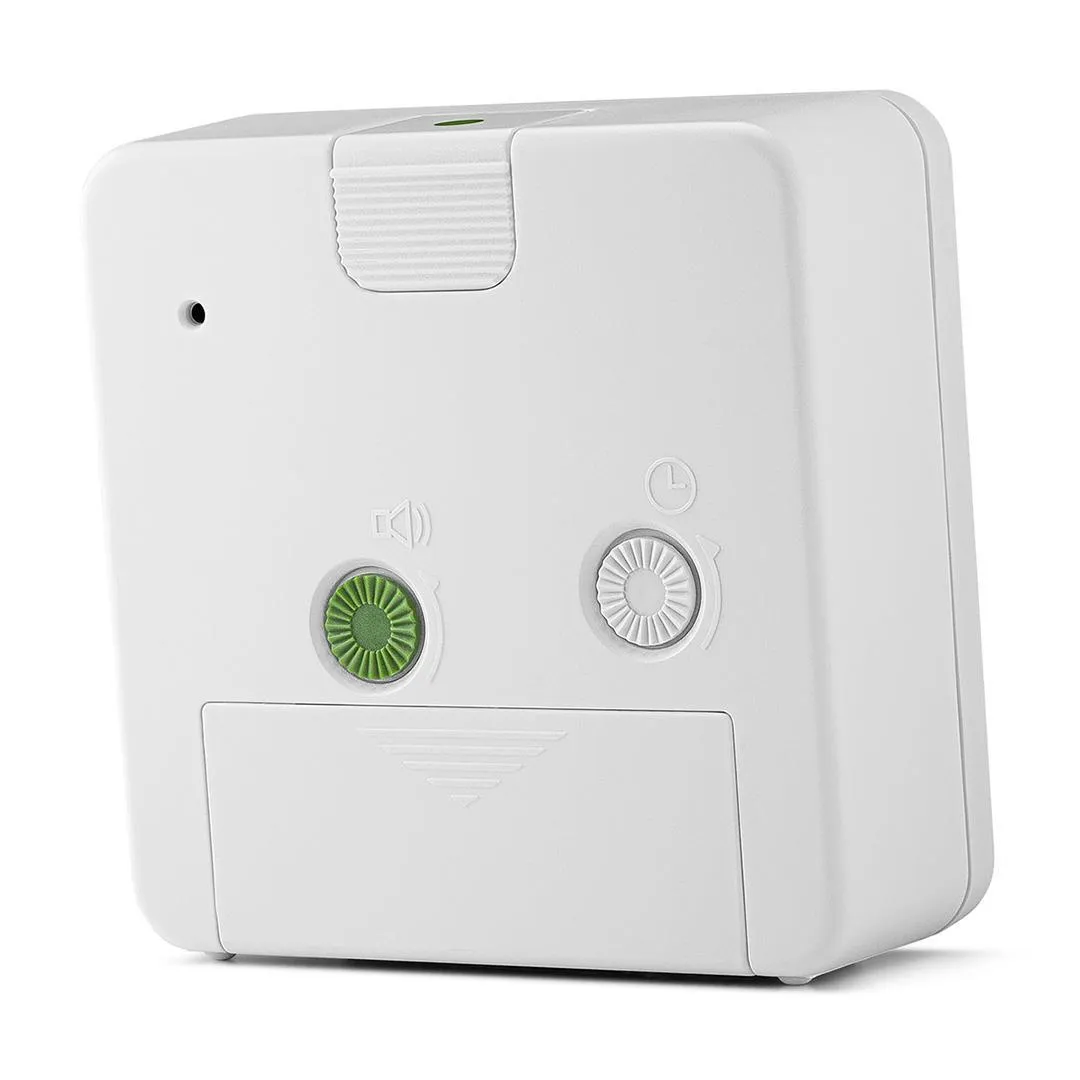 Braun BC 03 W quartz alarm clock analog white
