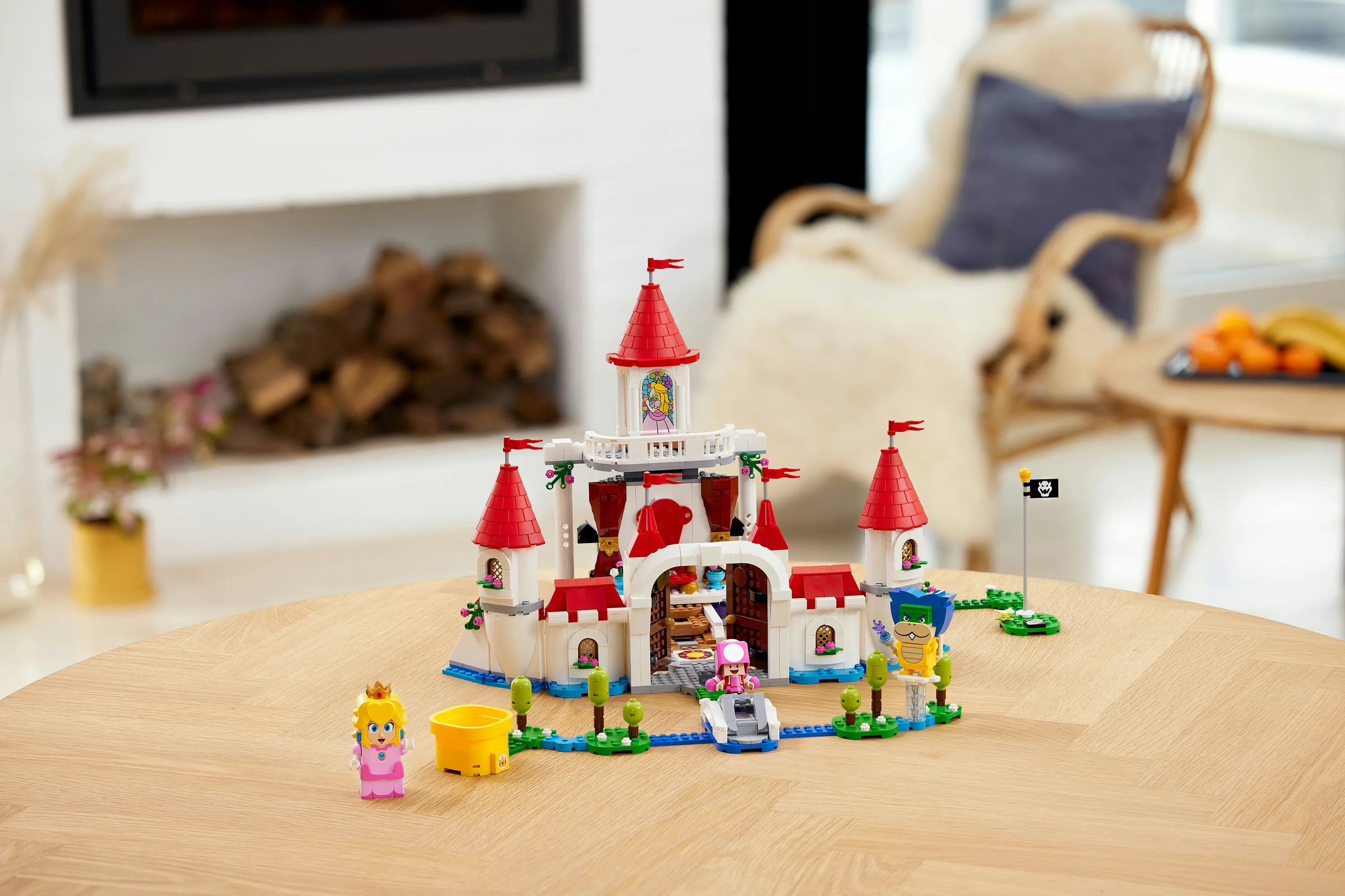 Lego Super Mario Peach&rsquo;s Castle Expansion Set 71408