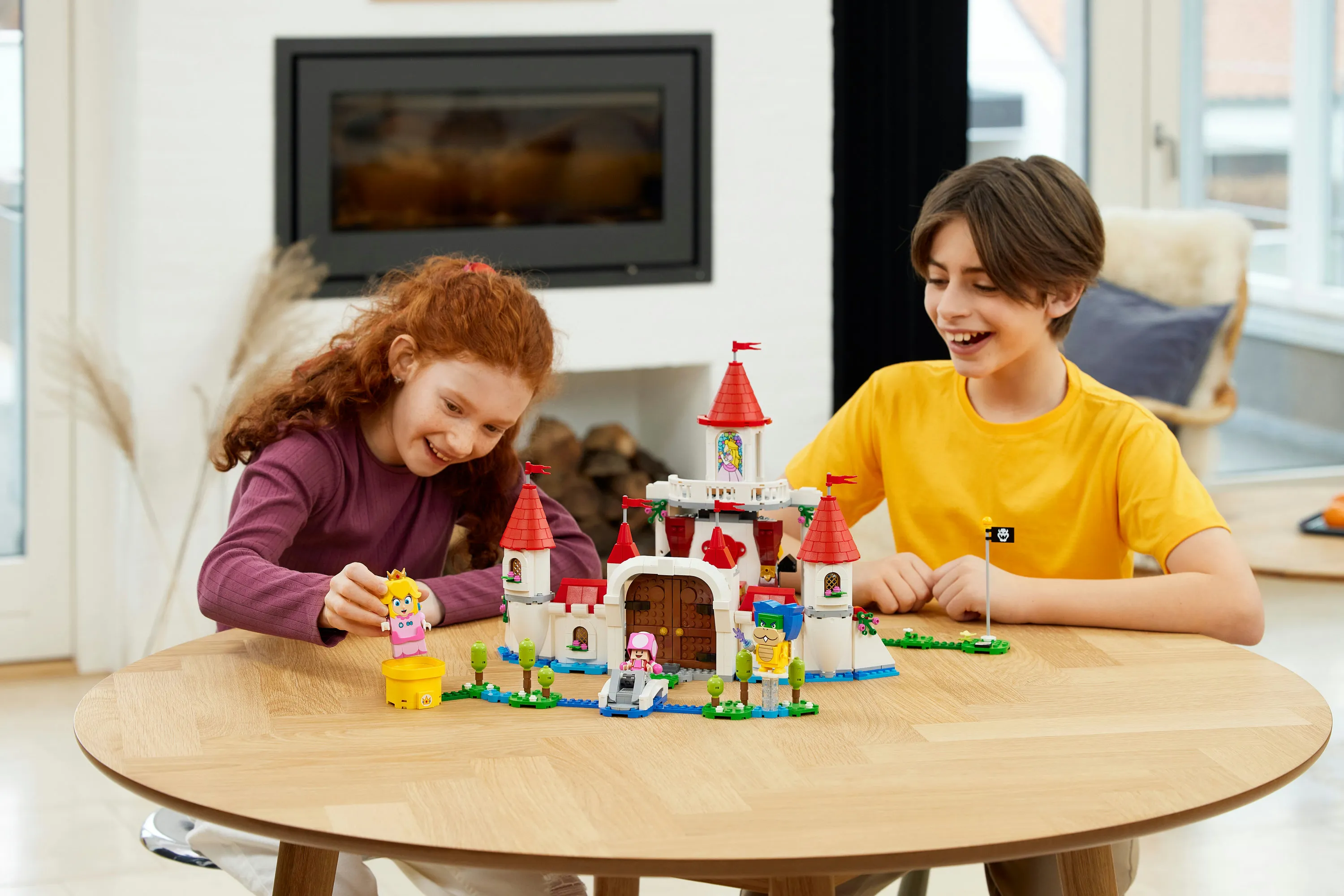 Lego Super Mario Peach&rsquo;s Castle Expansion Set 71408