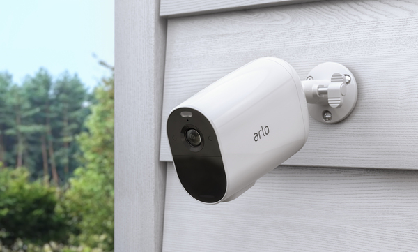 Arlo Essential Spotlight Camera White