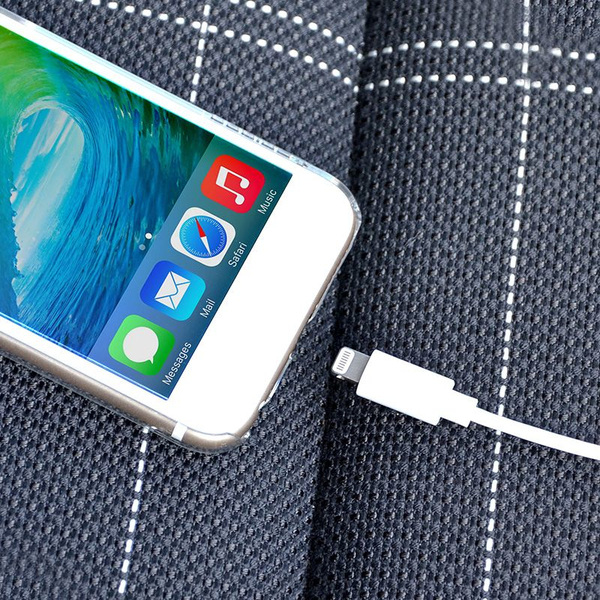 PORT Designs 2-slot USB Car Charger 2.4A+1A /900080