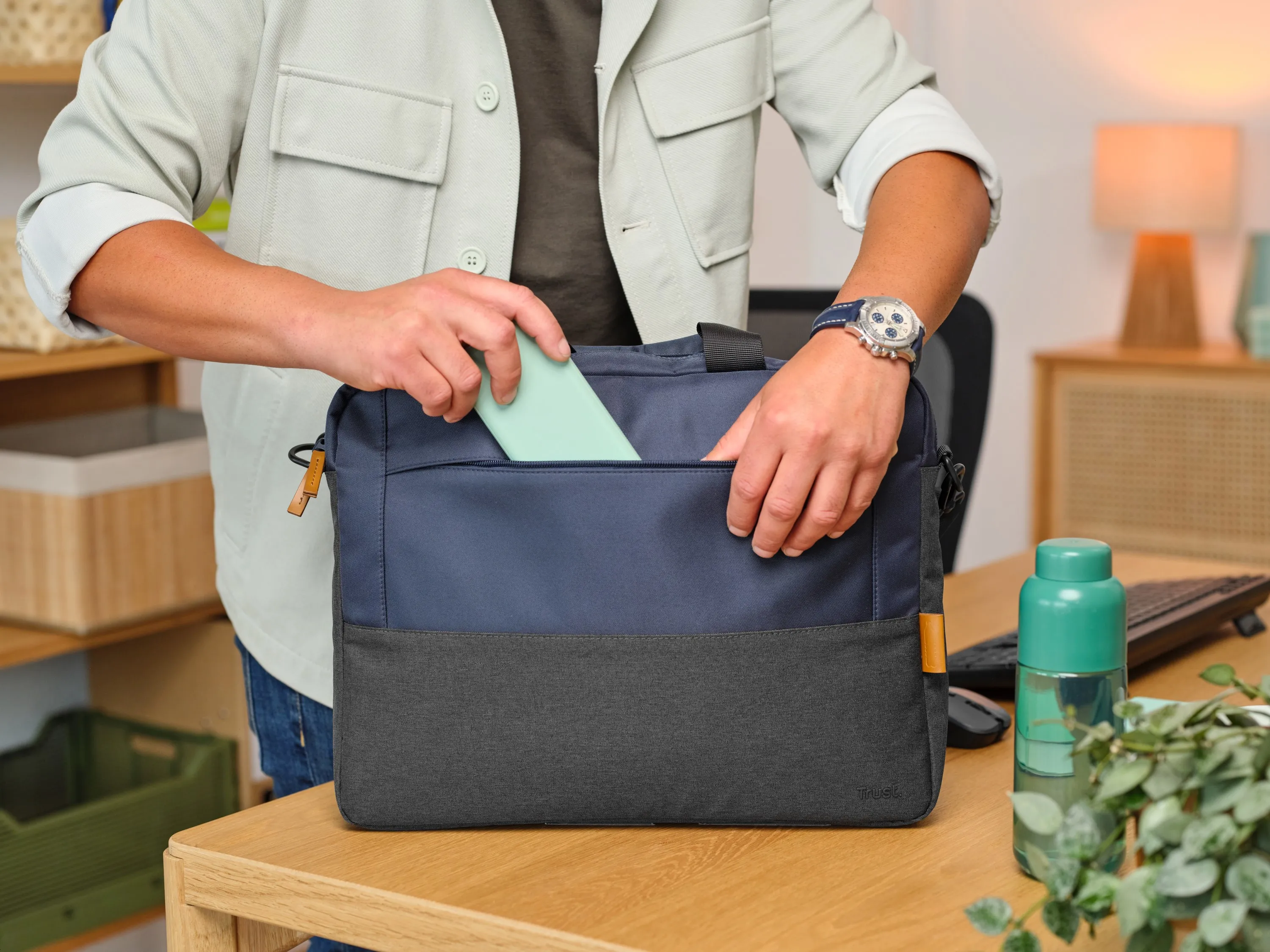 Lisboa 16&quot; Laptop Bag, Dark Blue &amp; Grey