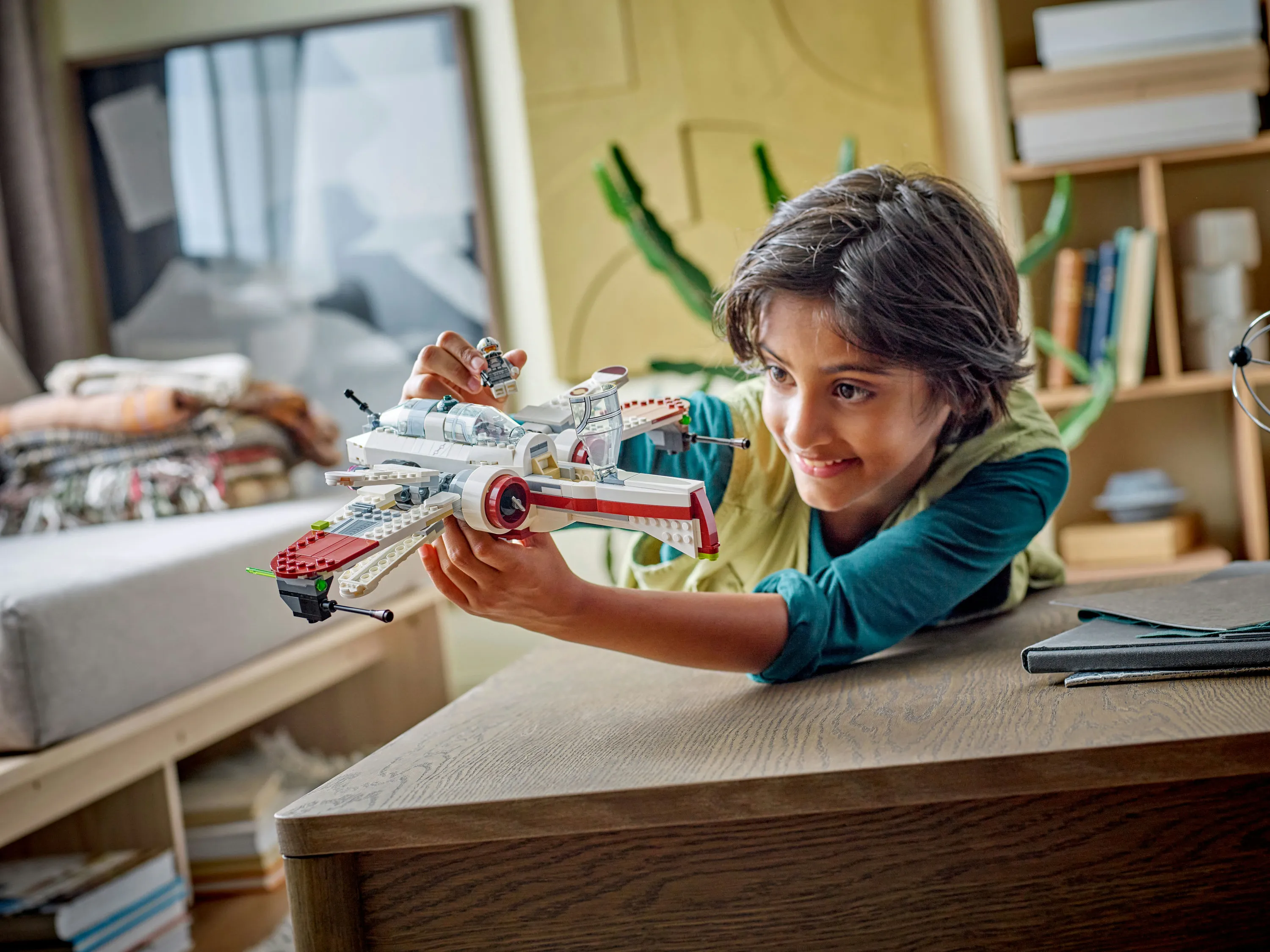 LEGO Star Wars ARC-170 Starfighter 75402