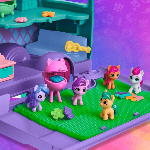 My Little Pony Mini World Magic Playset Marestream Traveler