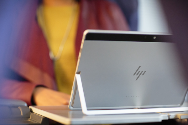 HP 12.3" Elite X2 1012 G2, 512GB, Win 10 Pro - b&auml;rbar dator, silver