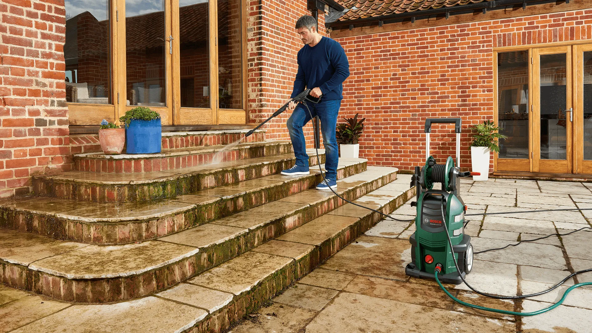 Bosch AdvancedAquatak 150 High Pressure Washer, 150 bar, 510 l/h, 8 m, Black, Green