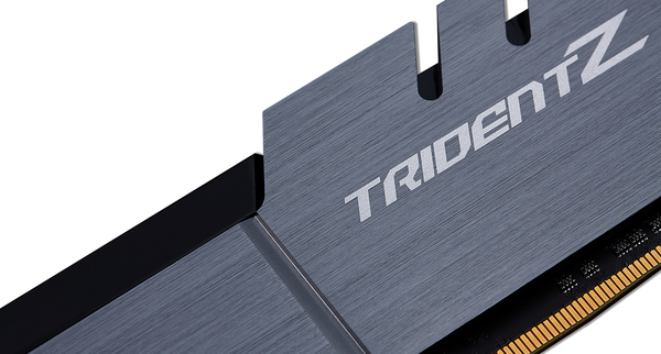 G.SKILL Trident Z 64 Gt (4 x 16 Gt) DDR4 3200 MHz, CL16 -muisti, harmaa/musta (XMP)