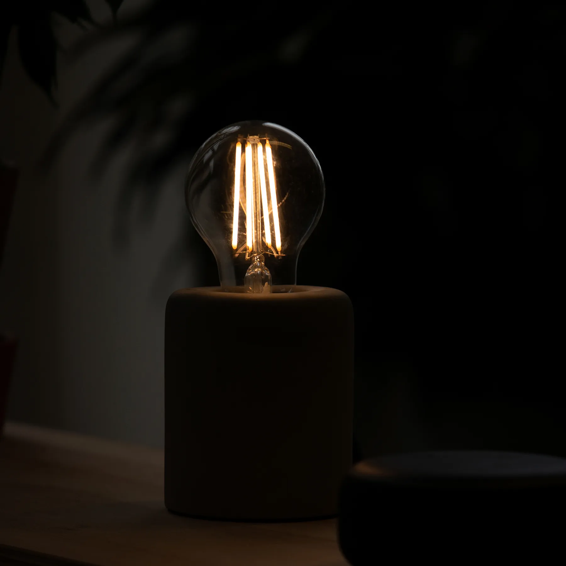 Hombli Smart Bulb 7W Retro Filament (E27)