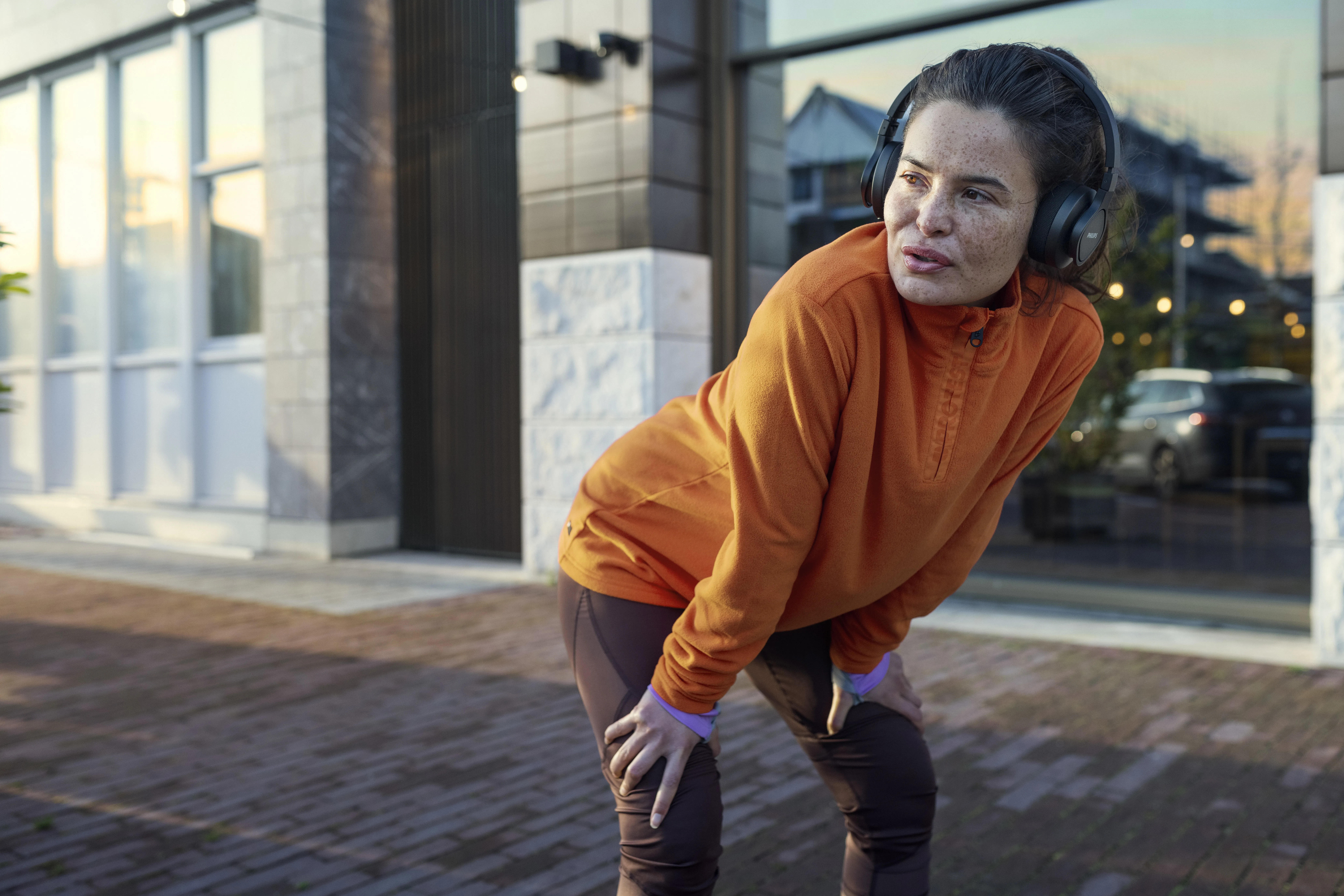 Philips GO TAA4216BK Wireless Over-ear Headphones, Black