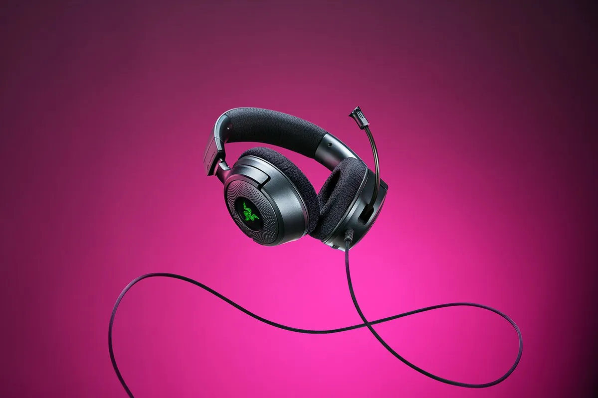 Razer Kraken V4 X - gaming headset, svart