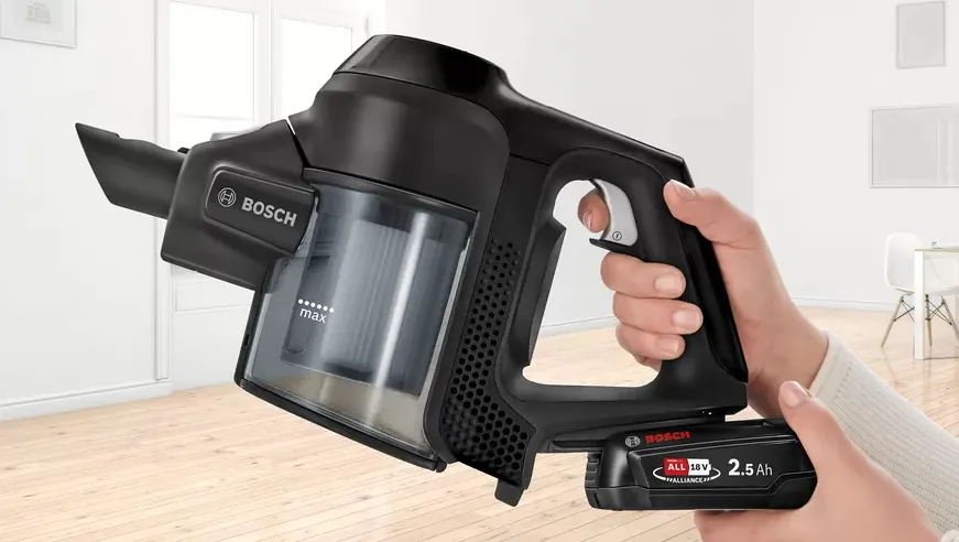 Bosch BBS611BSC - stick vacuum, black