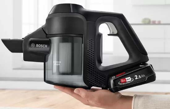 Bosch BBS611BSC - stick vacuum, black