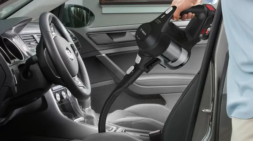 Bosch BBS611BSC - stick vacuum, black