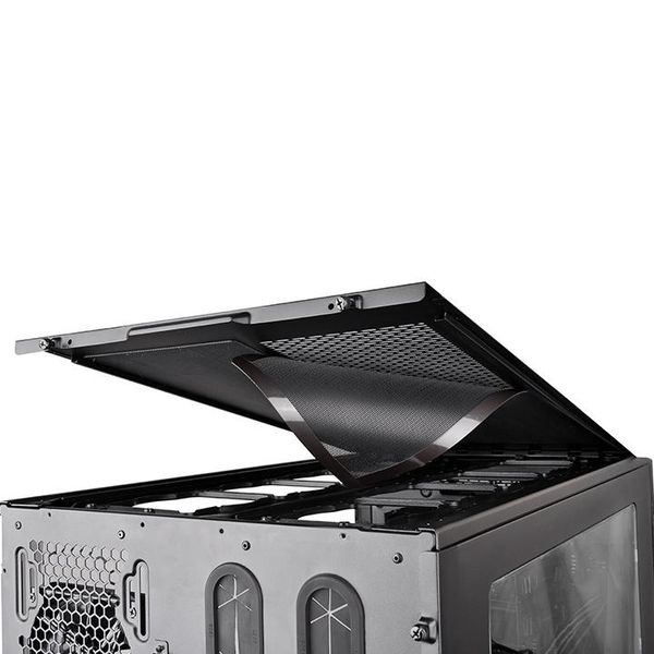 Thermaltake Core X9