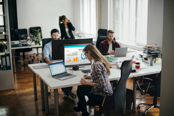 HP 23.8" EliteDisplay E243, Full HD, IPS - monitor