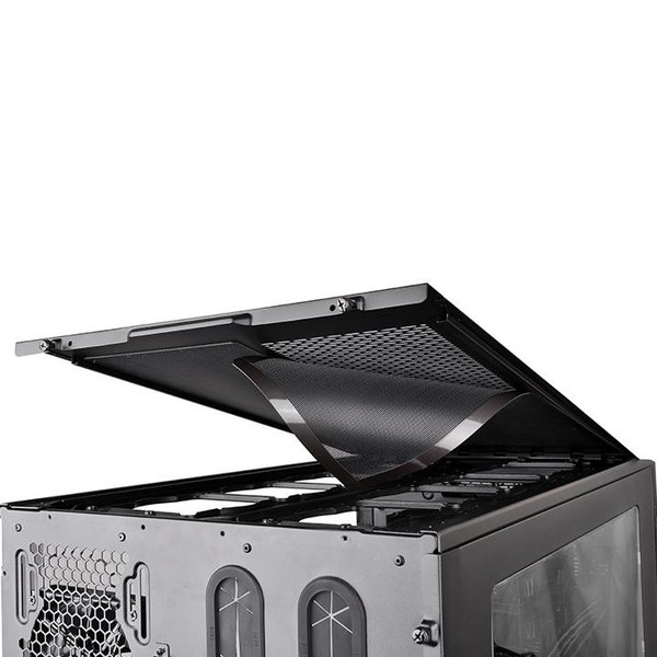 Thermaltake Core X9