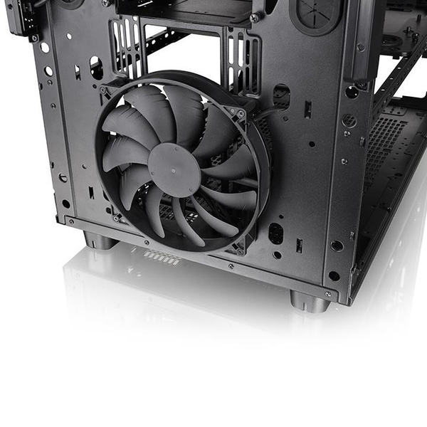 Thermaltake Core X9