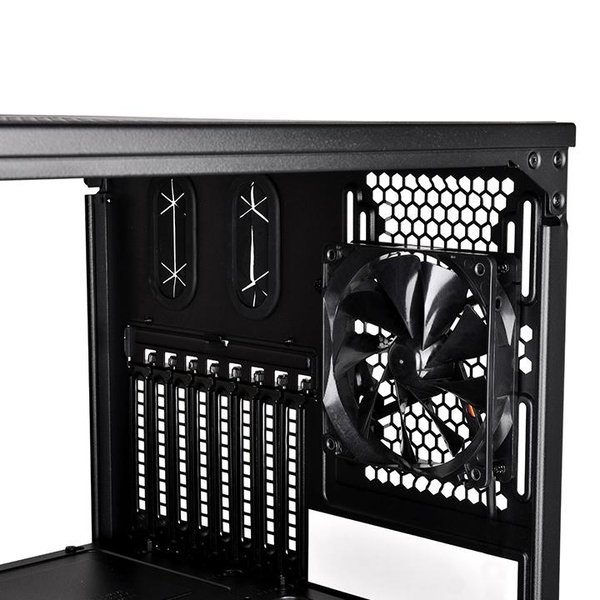 Thermaltake Core X9