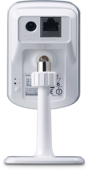 D-Link DCS 932L mydlink-enabled Wireless N IR Home Network Camera -  640 x 480 - audio - Wi-Fi - 10/100 - MJPE