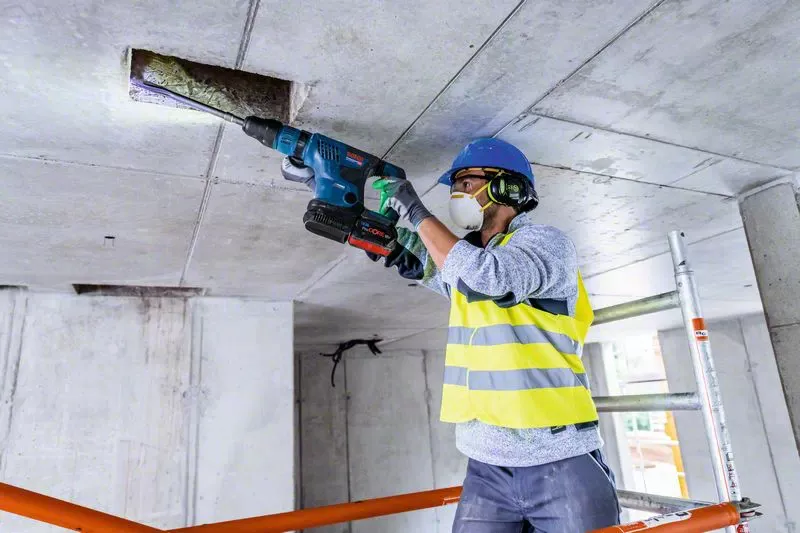 BOSCH GBH 18V-36 C 2x 5.5Ah CASE - 0611915003