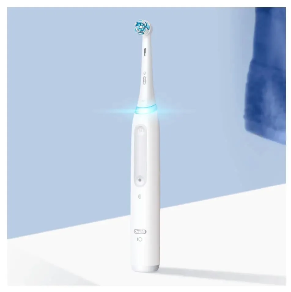 Oral-B iO Series 4 - eltandborste, vit