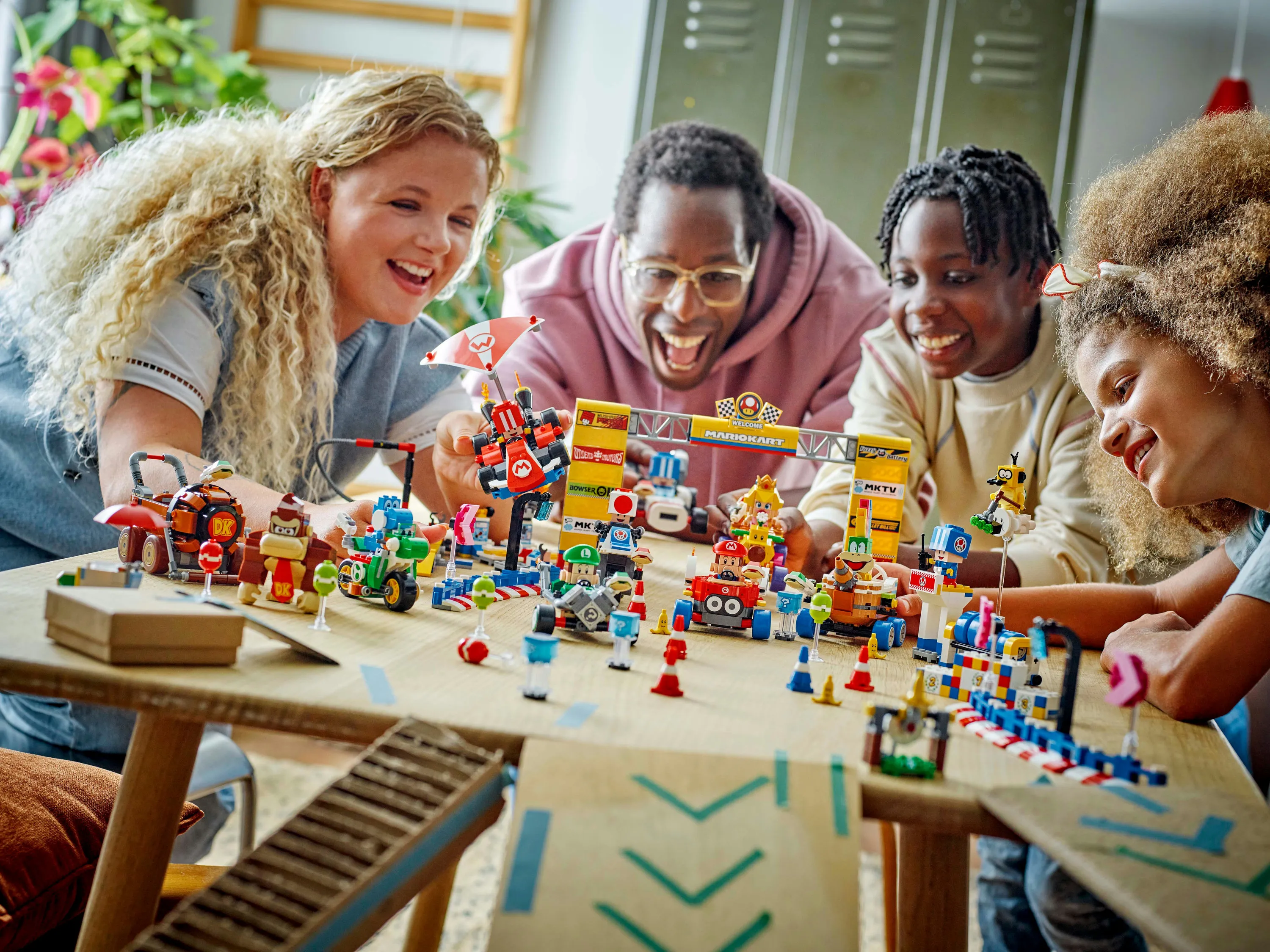 LEGO Super Mario Mario Kart &ndash; Yoshi Bike 72031