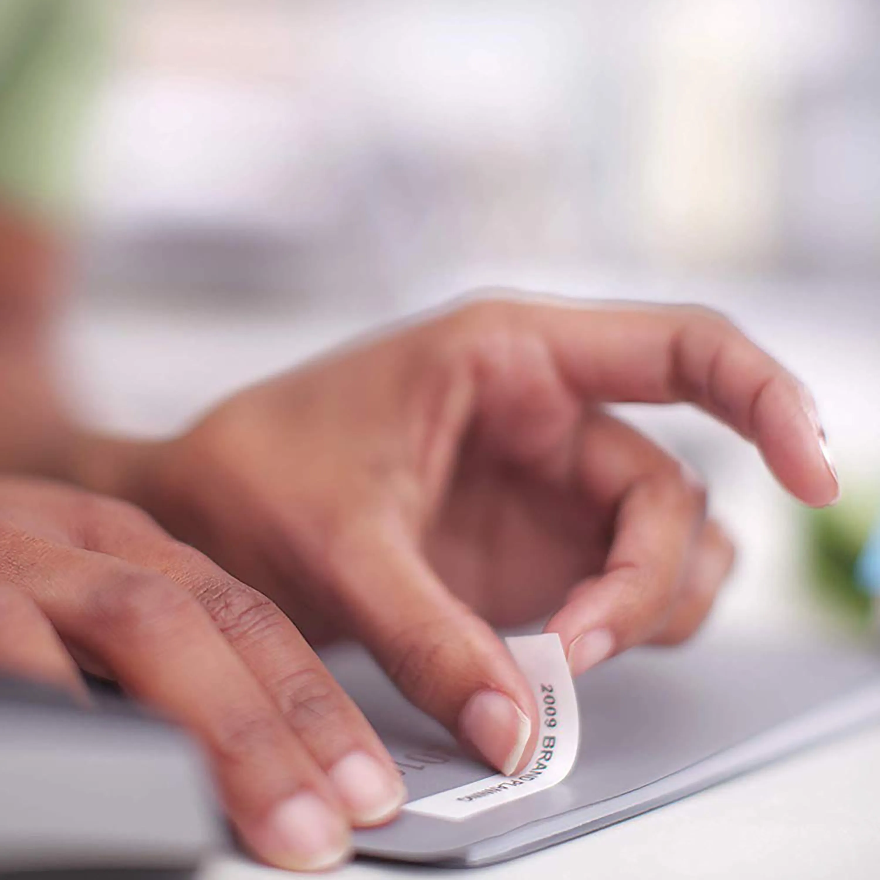 Tape D1 9mmx7m black/white (10)