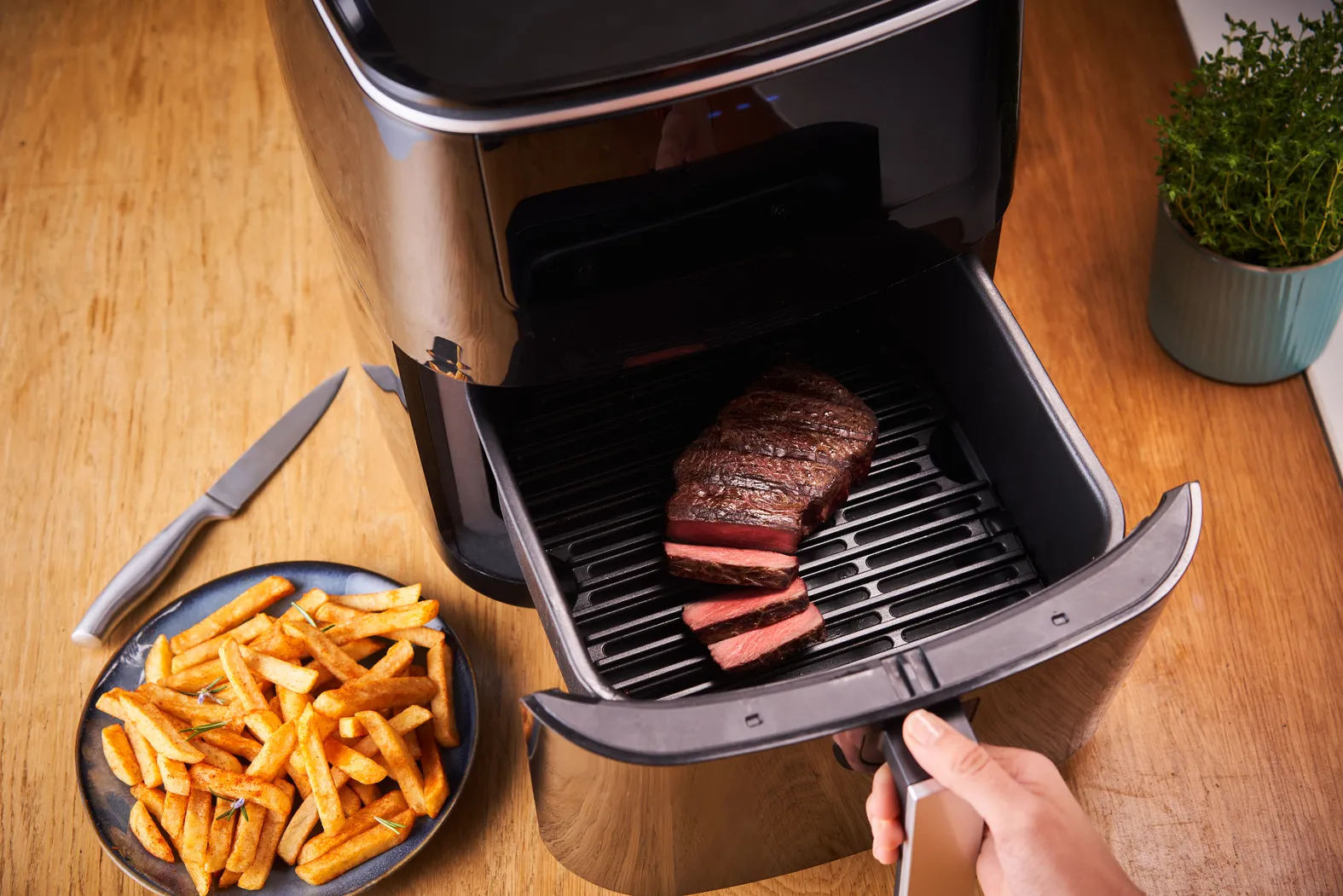Tefal 3-in-1 Easy Fry Grill &amp; Steam - airfryer, svart, 1.6l