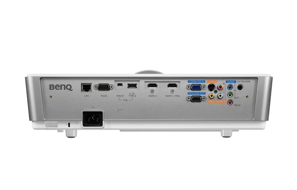 BENQ projector SW921 DLP WXGA Brightness 5000 AL Contrast Ratio 5000:1 Vertical lens shift 4.9kg