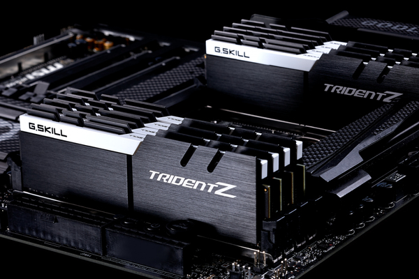 G.Skill Trident Z 16 Gt (2 x 8 Gt) DDR4 3600 MHz, CL16 -muisti, Musta/Valkoinen