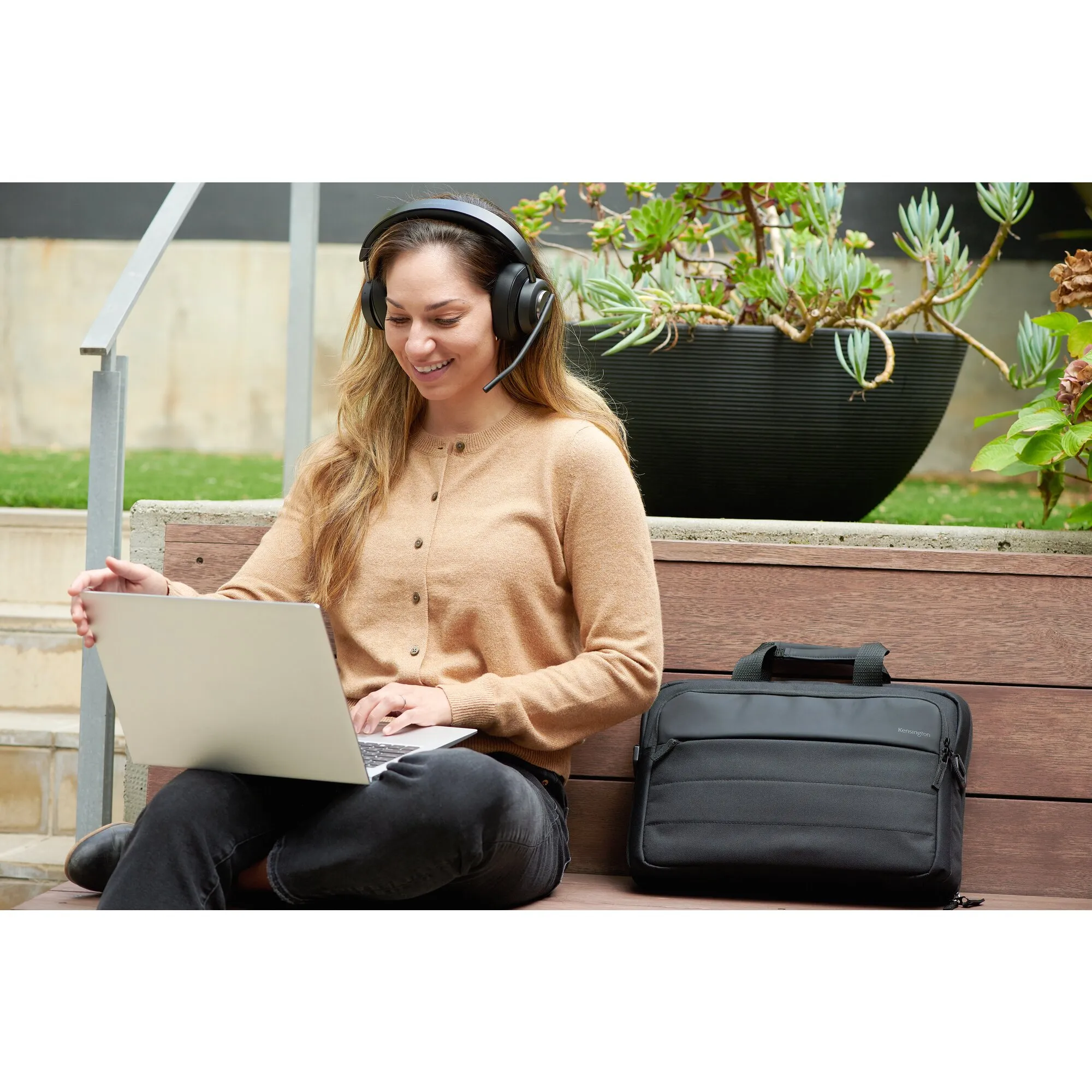 H3000 Bluetooth Headset