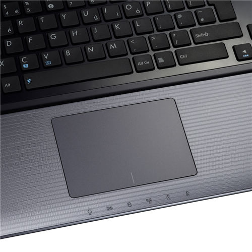 ASUS K95VJ 18.4" Glare/i7-3630QM/8GB/1TB/GT-635M/Blu-Ray/WIN8