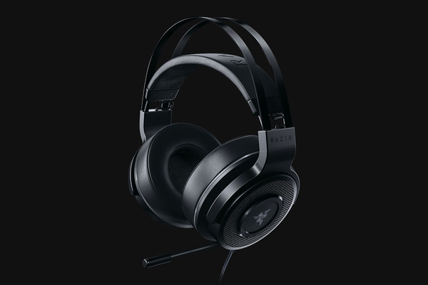 Razer Thresher Tournament Edition Pelikuulokkeet