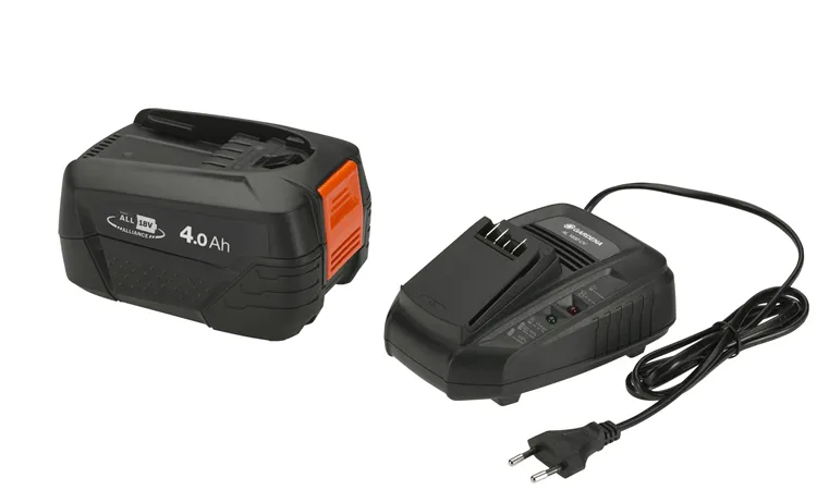 Gardena Aloitussarja: akku P4A PBA 18V/72 + laturi AL 1830 CV