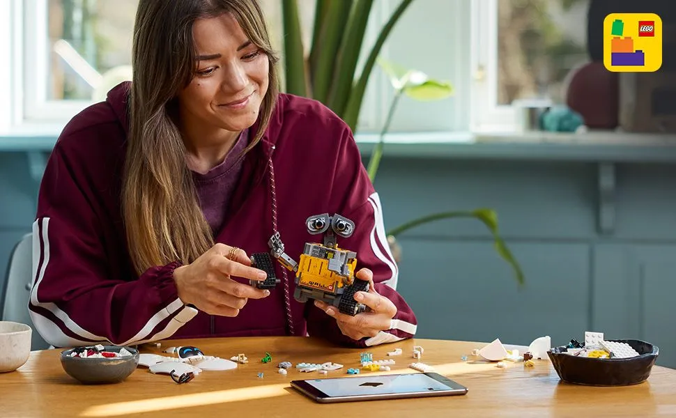 LEGO Disney Pixar WALL-E ja EVE 43279