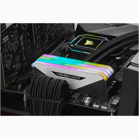 Corsair Vengeance 32GB (2 x 16GB) DDR4 3200 MHz, CL16 - memory, White