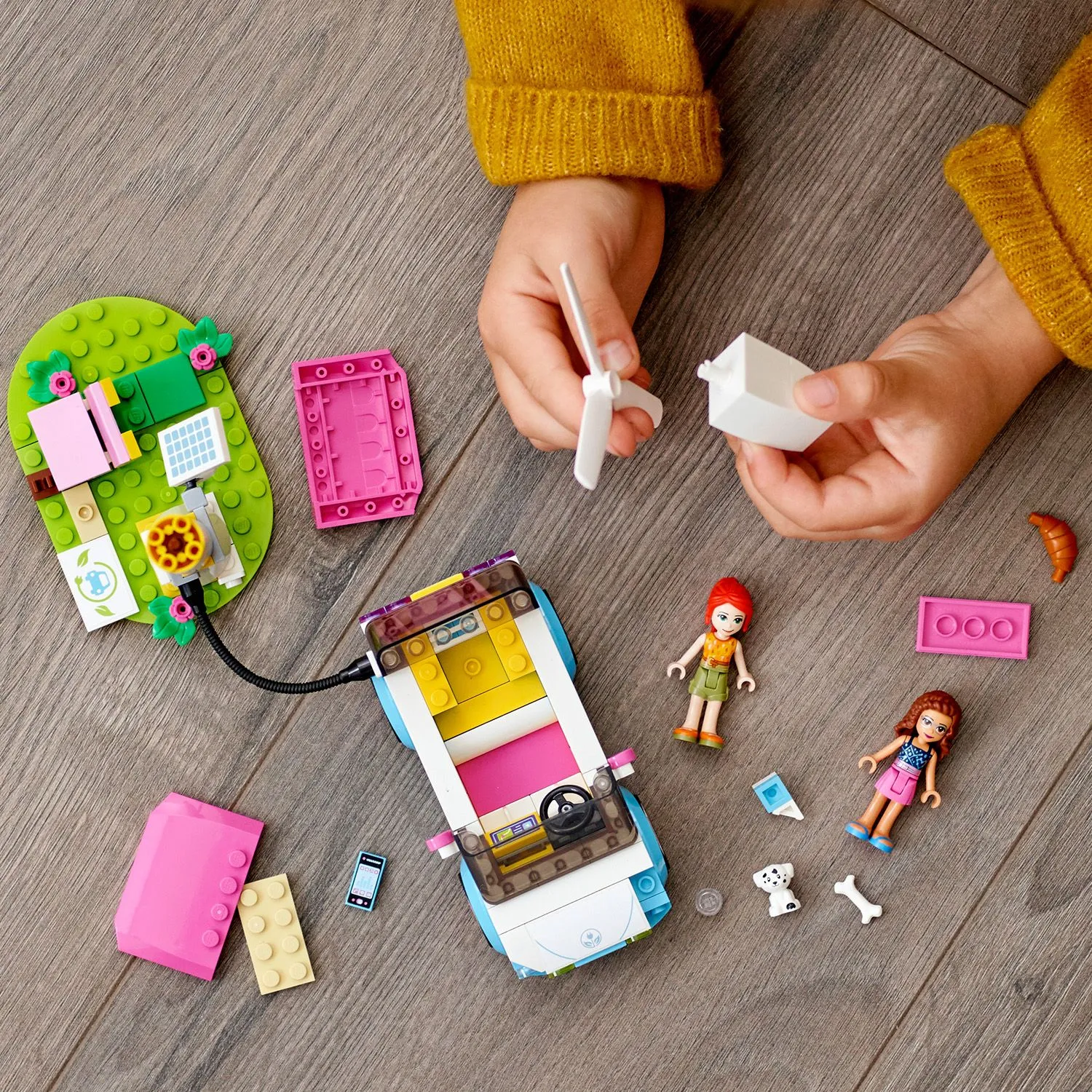 Lego Friends Olivia's electric car 41443
