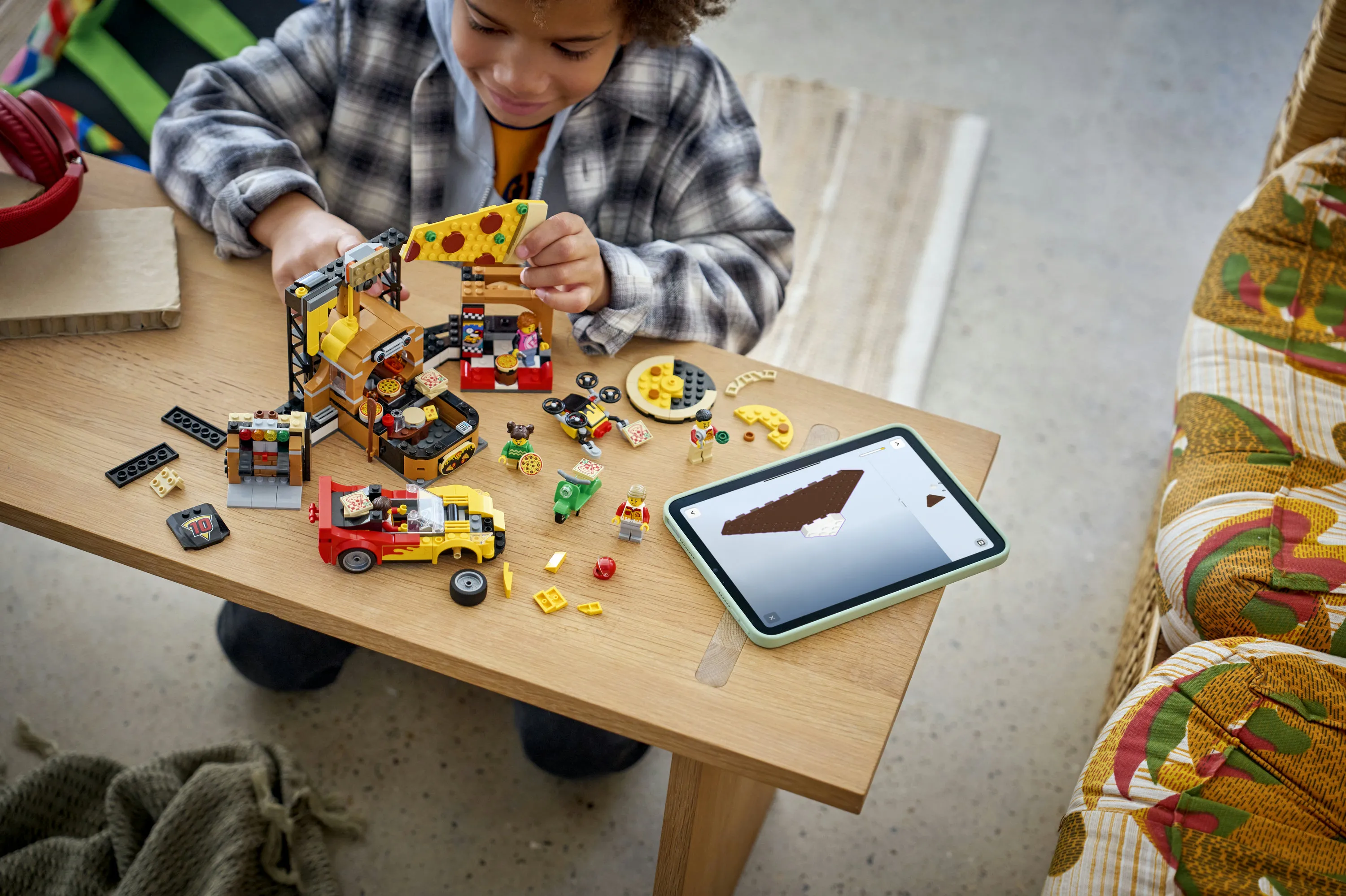 LEGO City Pizza Delivery with Vehicles 60496
