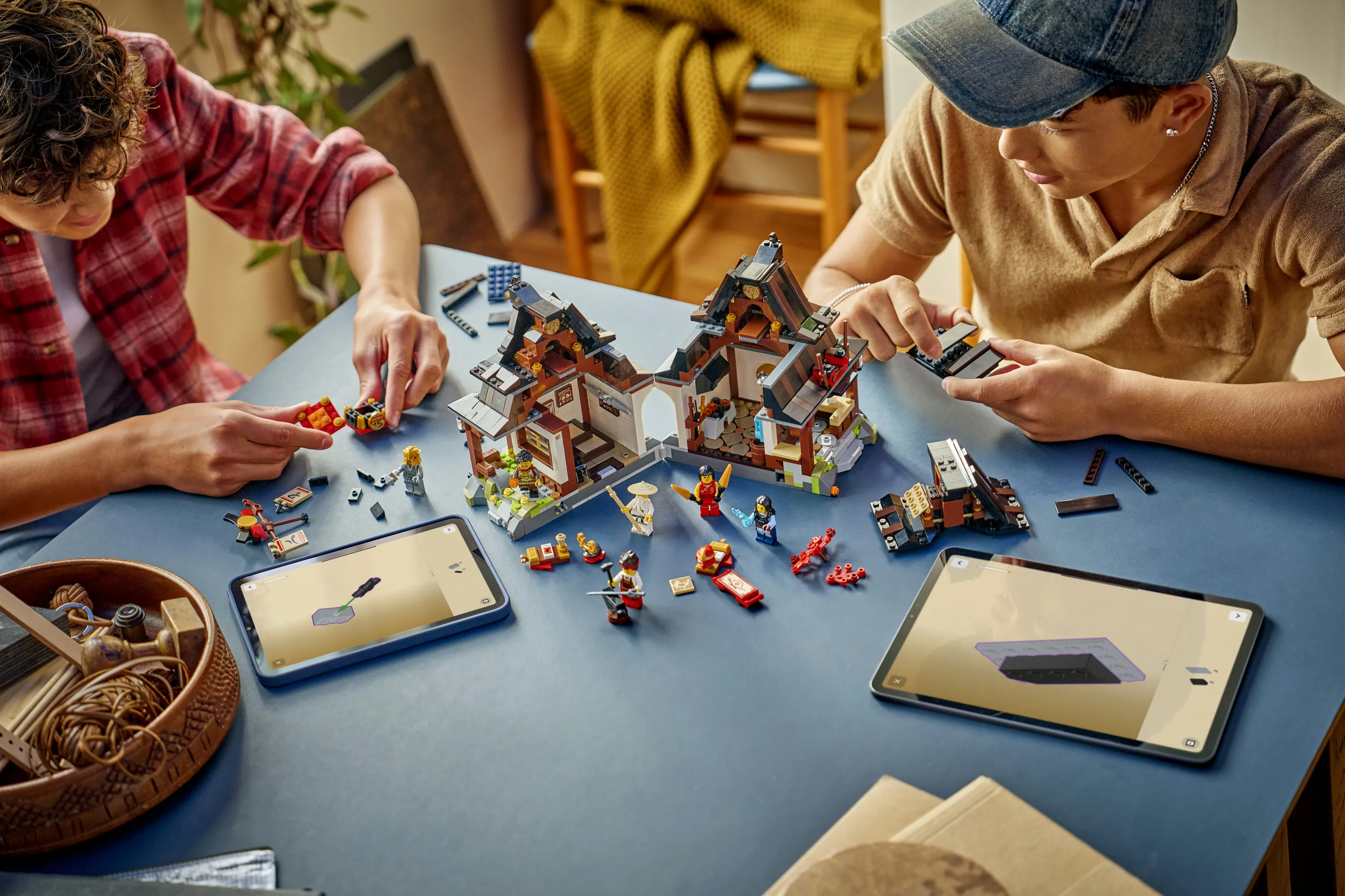 LEGO NINJAGO Four Weapons &mdash; 15-&aring;rsjubileumsutg&aring;va 71858