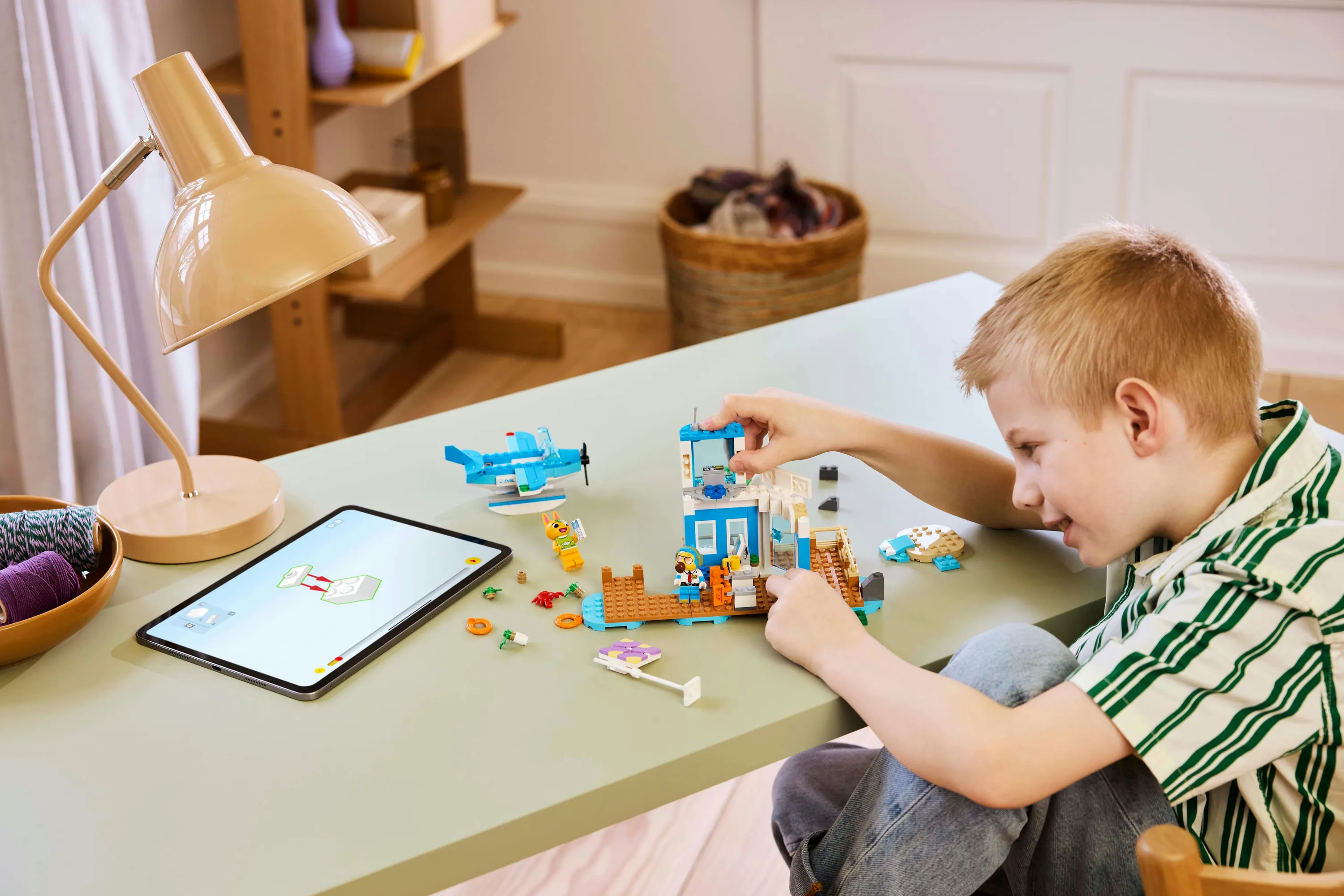 LEGO Animal Crossing Dodo Airlines bjuder in till flygtur 77051