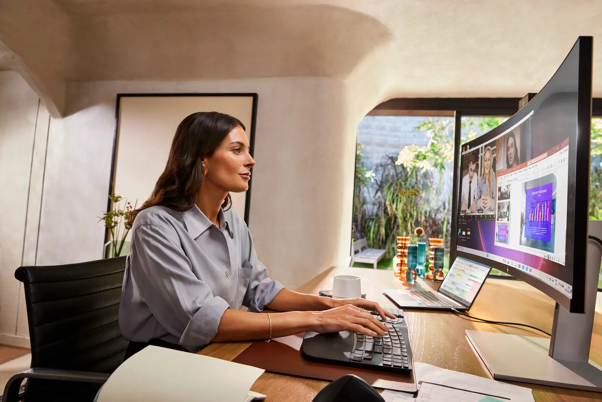 HP 965 Wireless Ergonomic Keyboard, Black