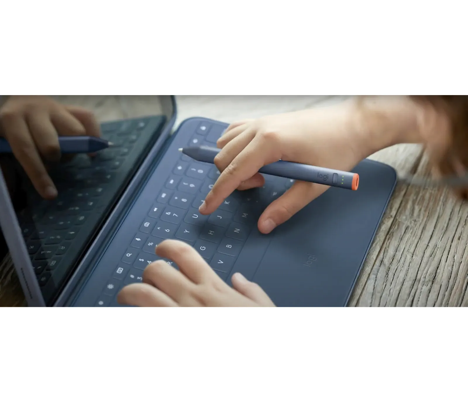 Logitech Rugged Lite for iPad (7th 8th 9th gen), classic blue