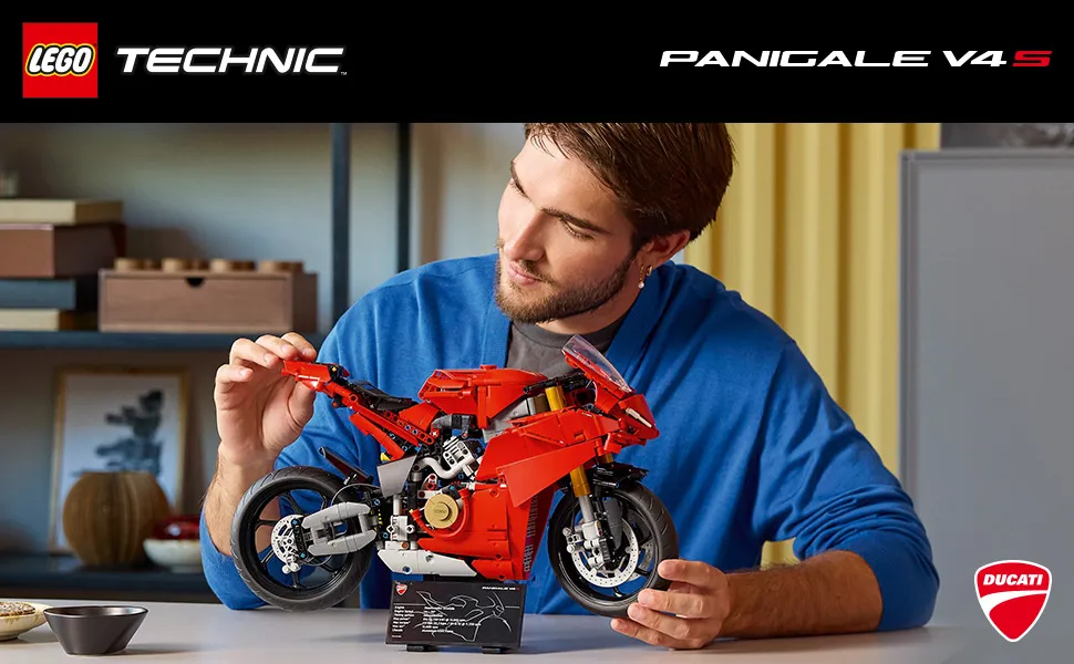LEGO Technic Ducati Panigale V4 S 42202