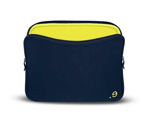 be.ez LArobe MacBook Pro 15 Chick Marine