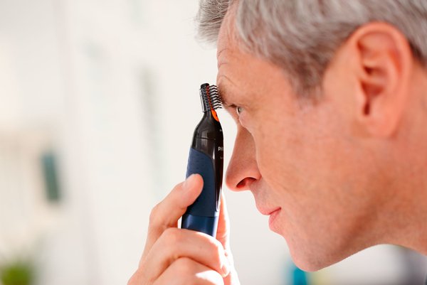 Philips nose trimmer and manicure set