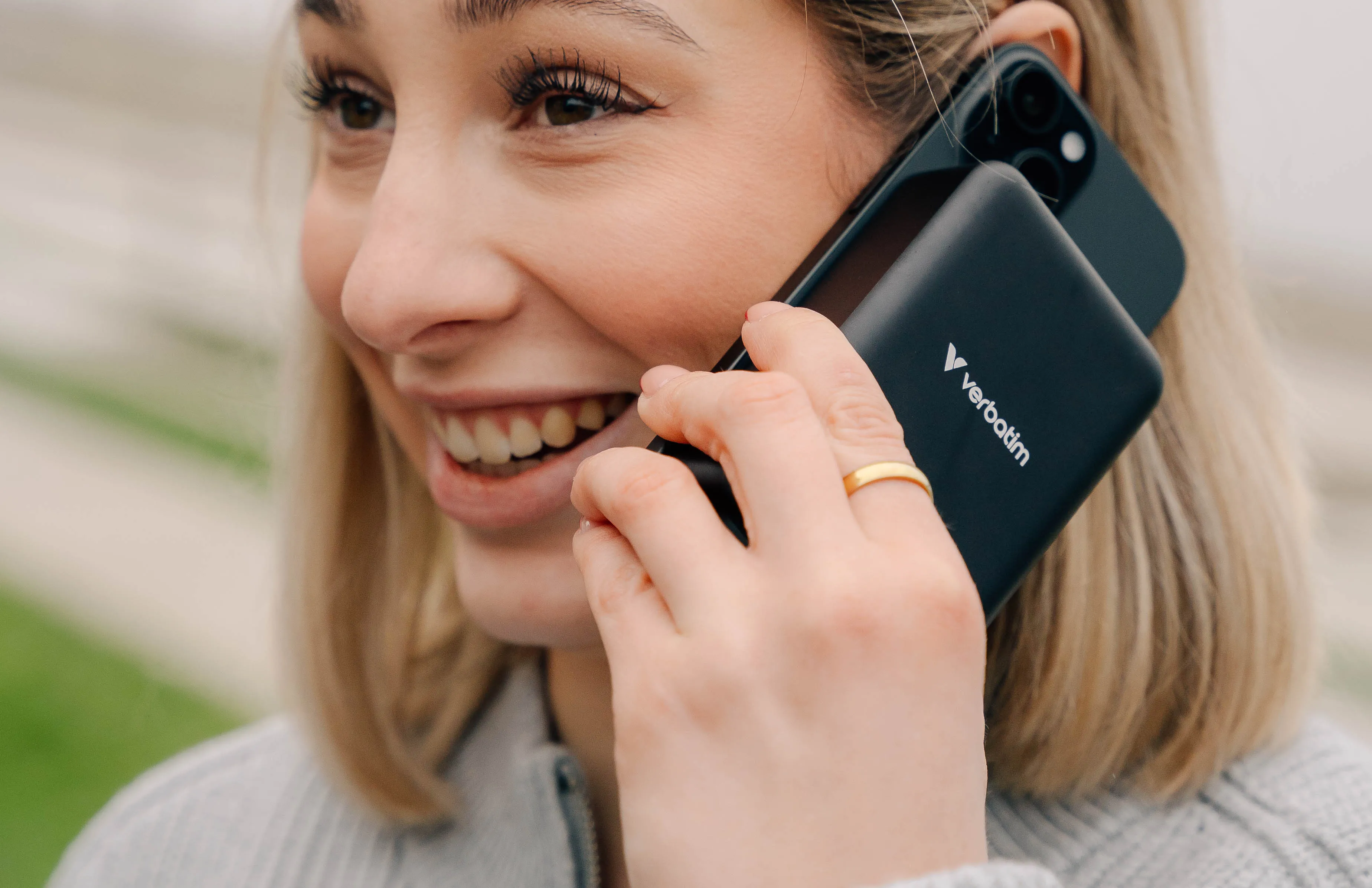 Verbatim Charge n Go Magnetic Wireless -varavirtalähde, 20000 mAh, Musta
